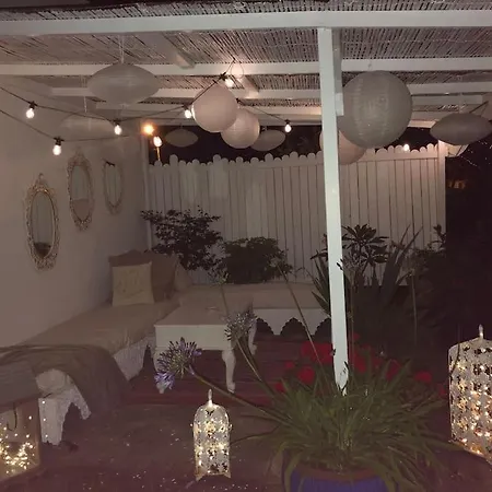 Maison Chateau D'oleron 펜션 *
